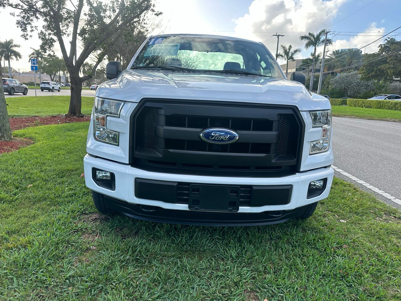 Ford F-150 2WD Reg Cab 126" XL 2016