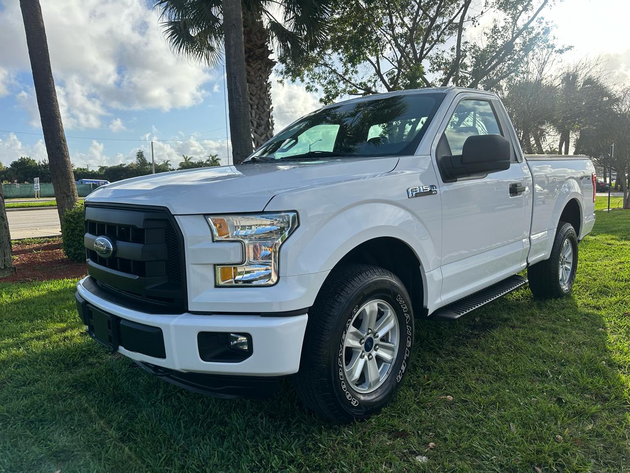 Ford F-150 2WD Reg Cab 126" XL 2016