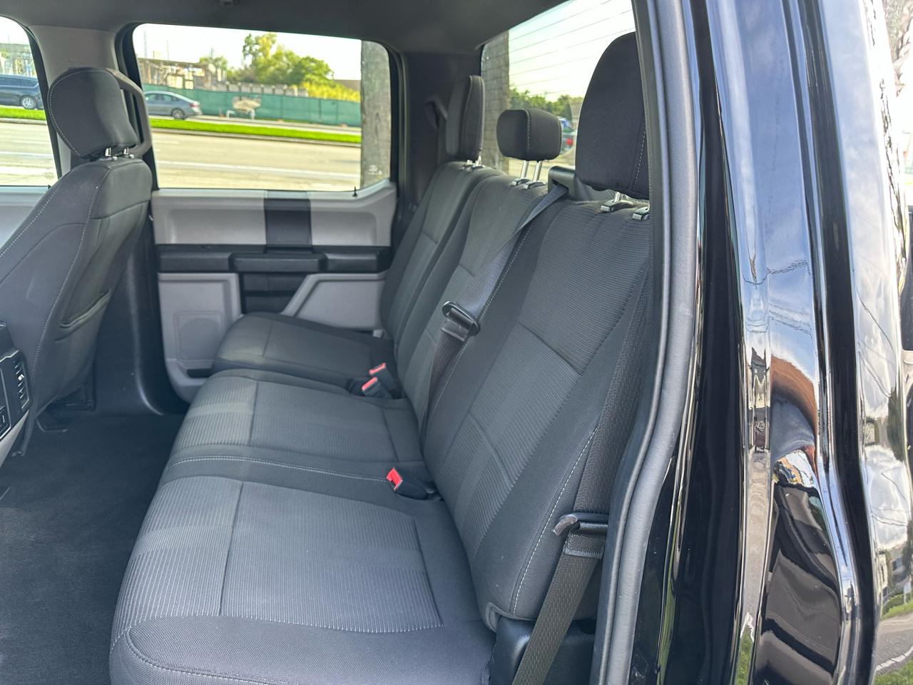 Ford F-150 2WD SuperCrew 139" XL 2018