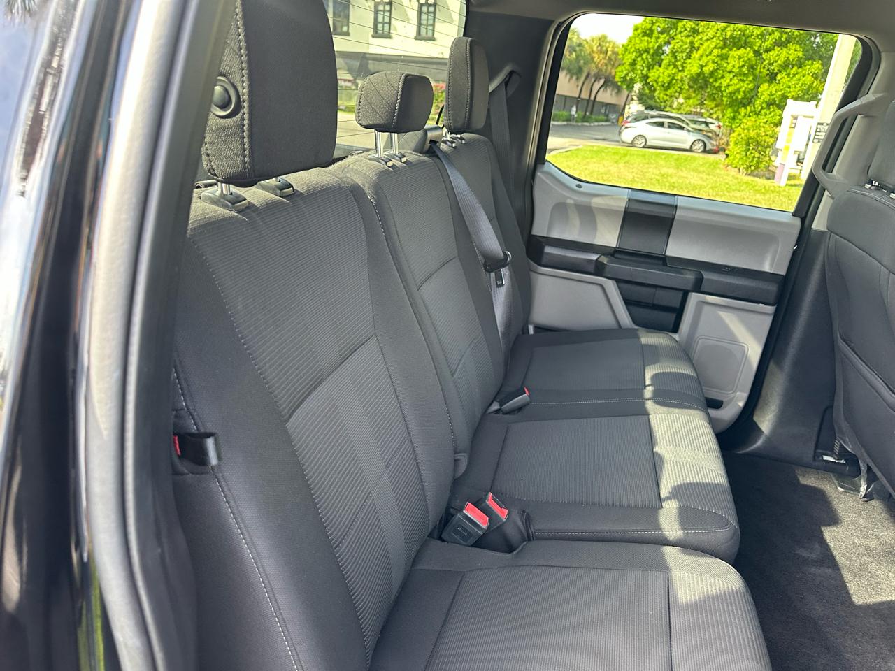 Ford F-150 2WD SuperCrew 139" XL 2018