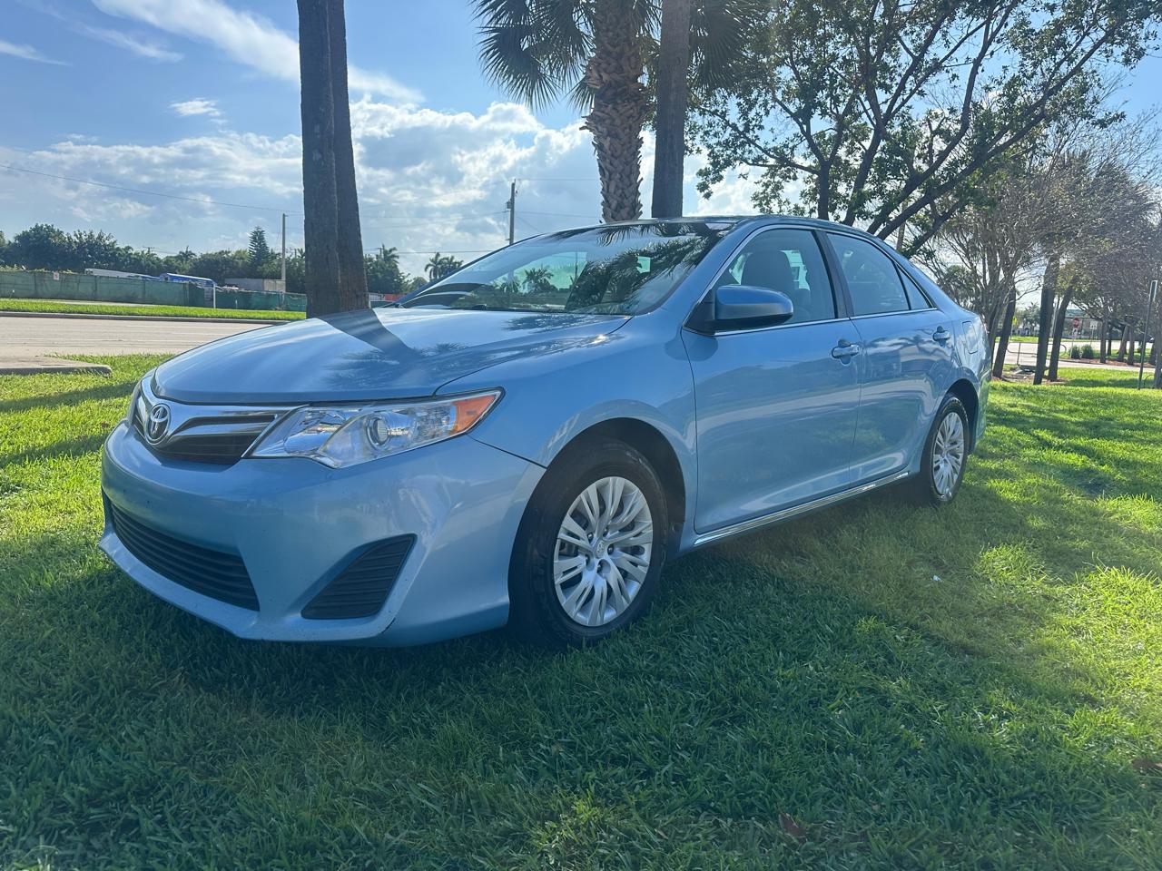 Toyota Camry XLE 2013