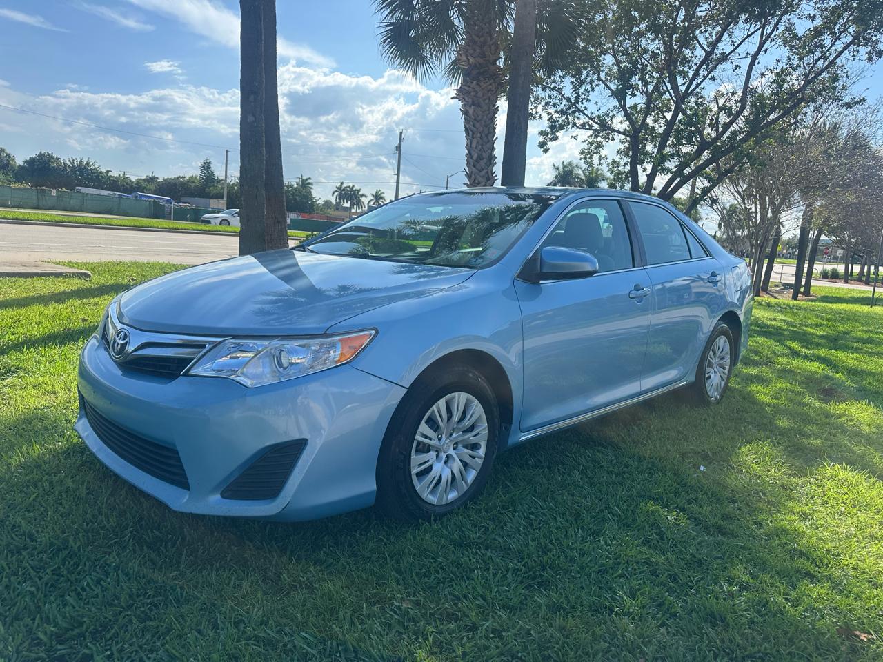 Toyota Camry XLE 2013