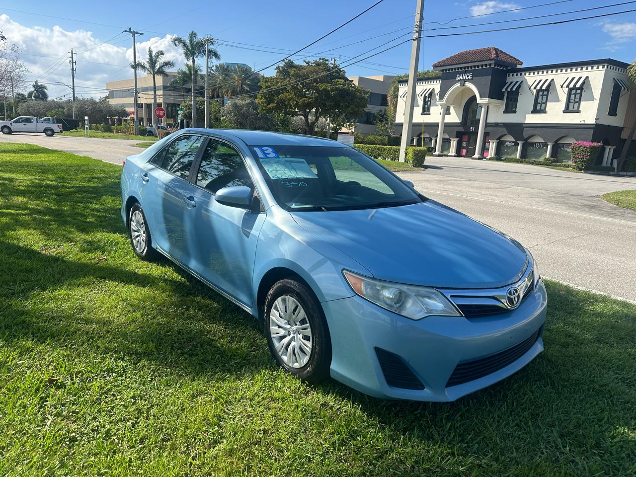Toyota Camry XLE 2013