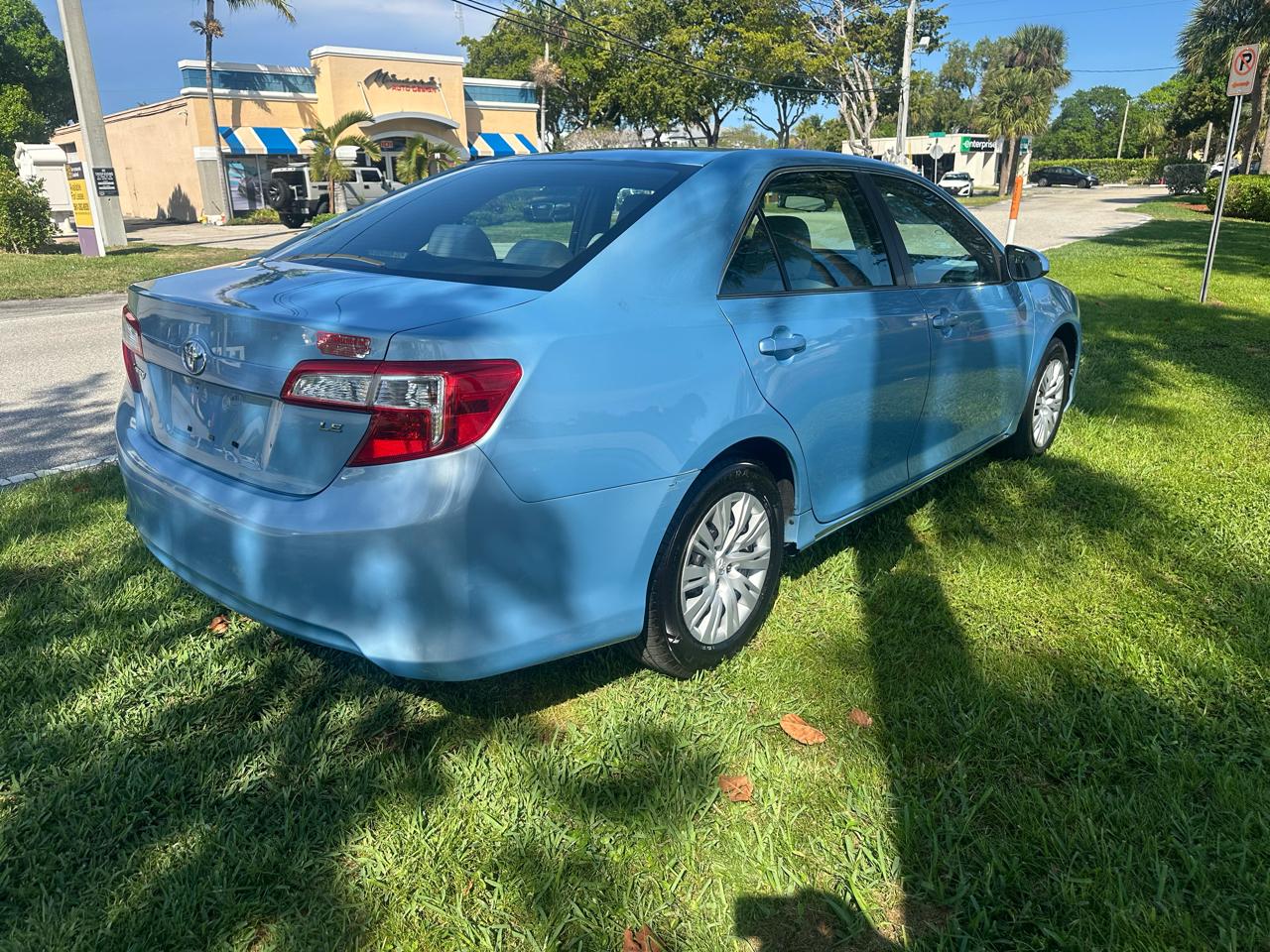 Toyota Camry XLE 2013