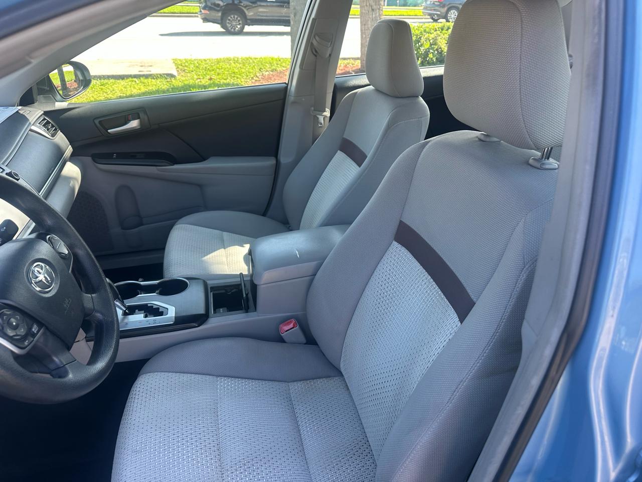 Toyota Camry XLE 2013