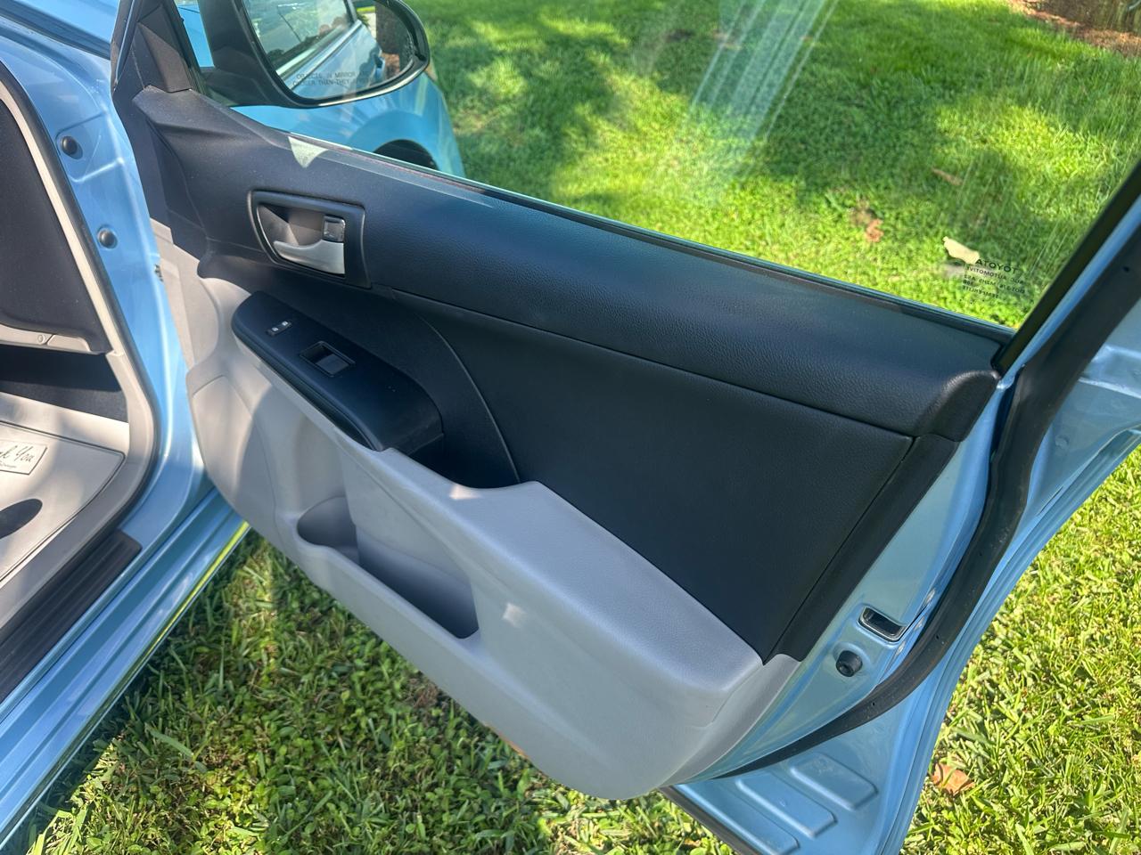 Toyota Camry XLE 2013