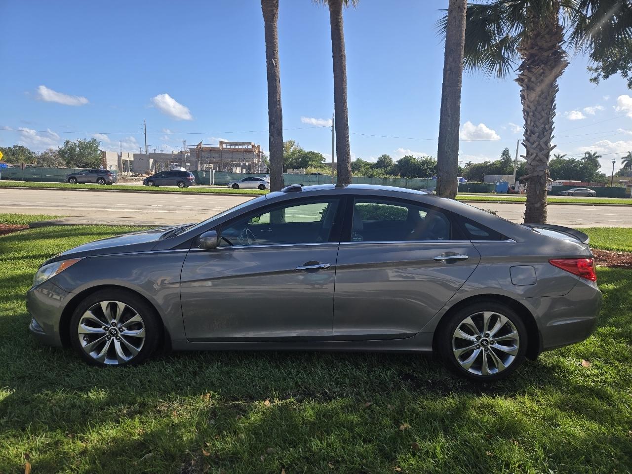 Hyundai Sonata Limited Auto 2013