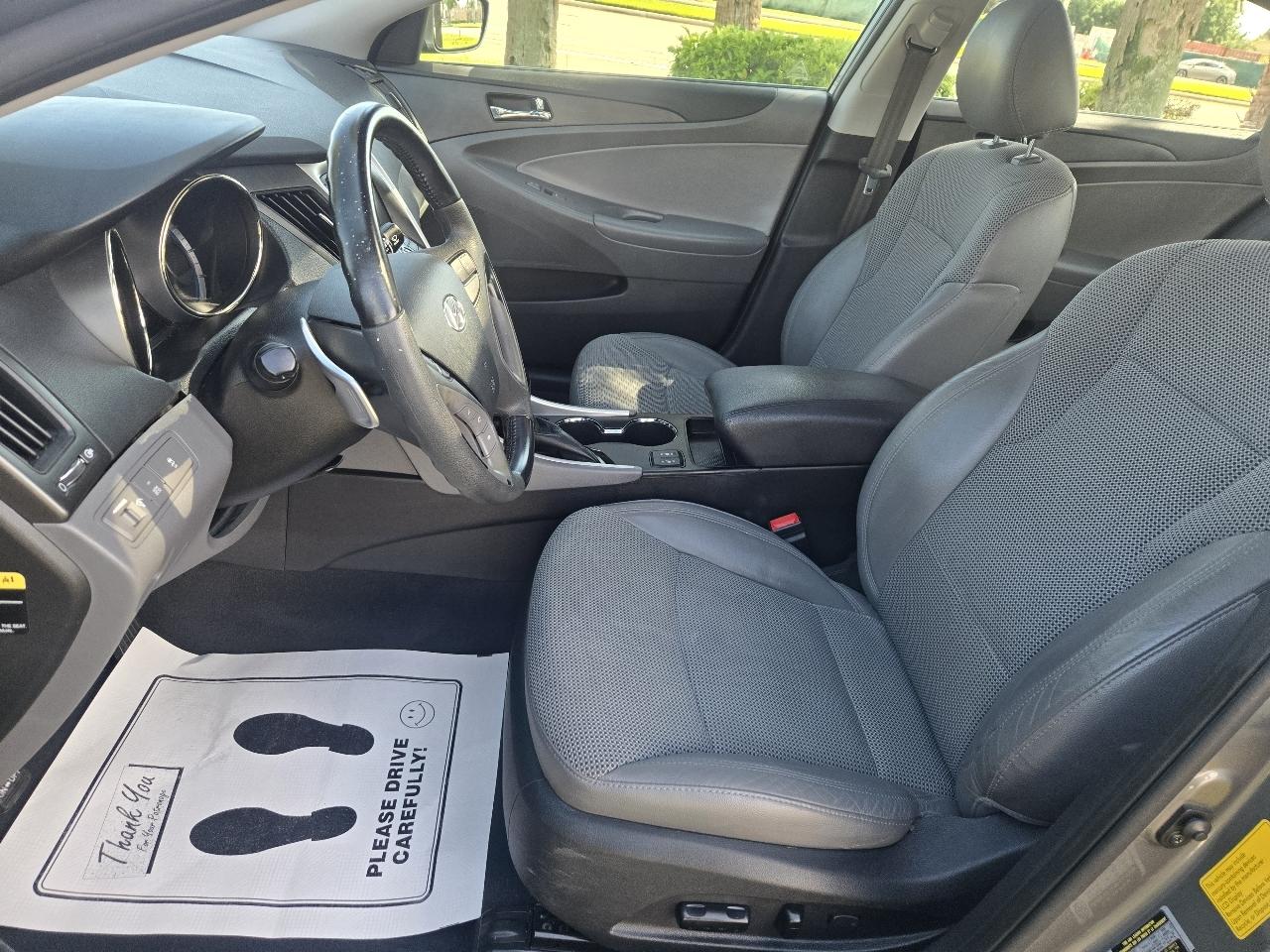 Hyundai Sonata Limited Auto 2013