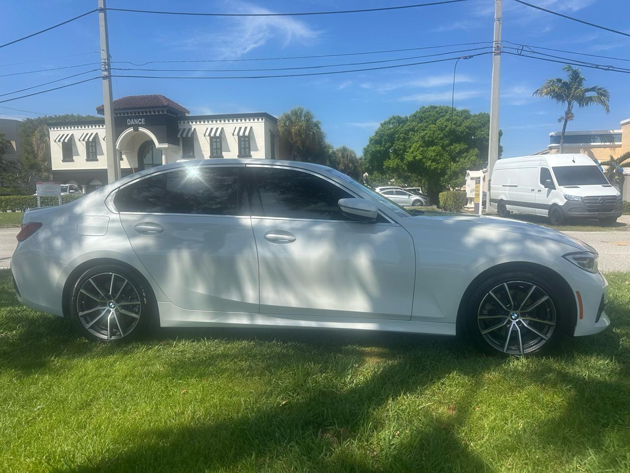 BMW 3-Series 330i 2020