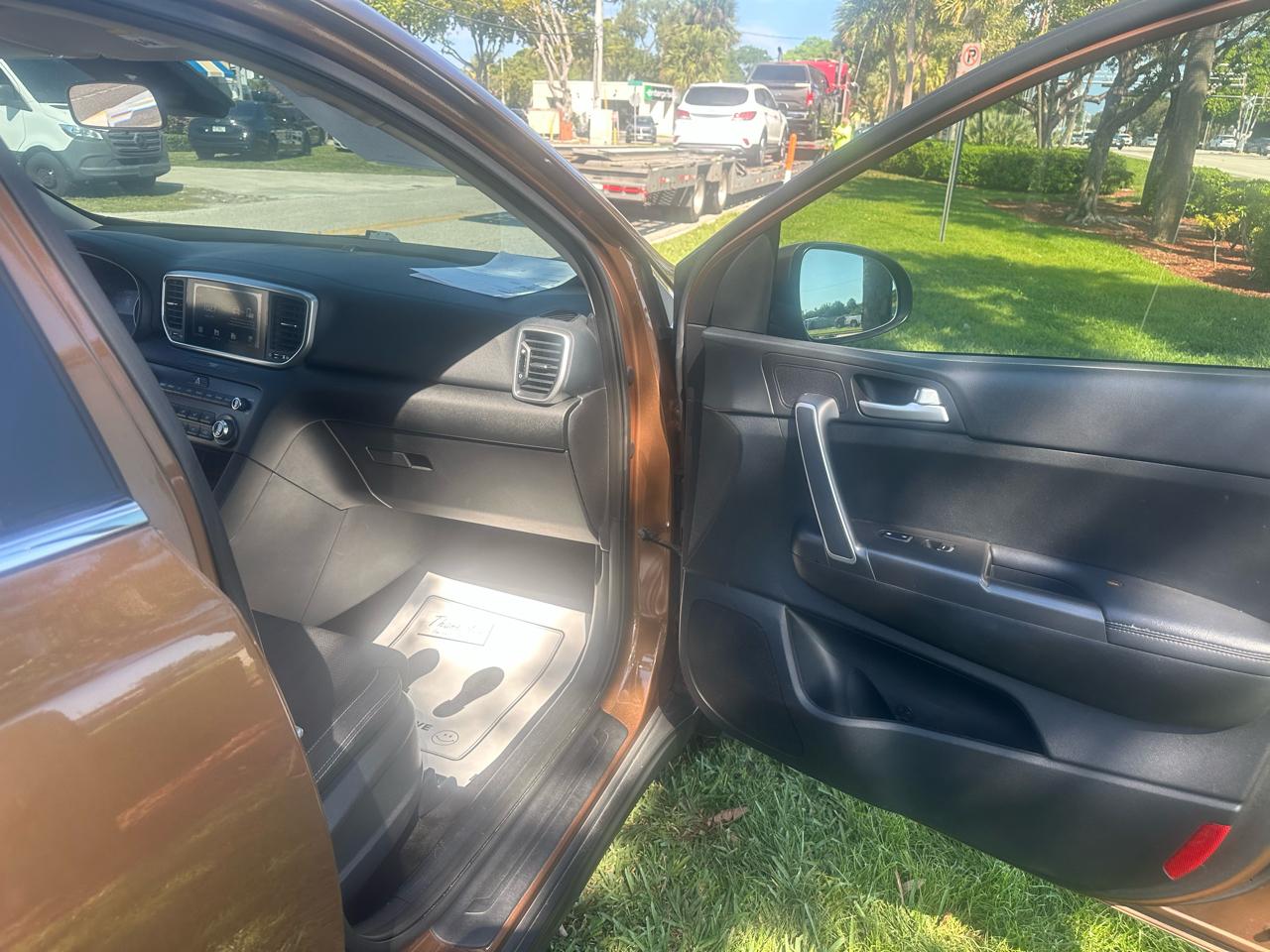 Kia Sportage LX FWD 2020