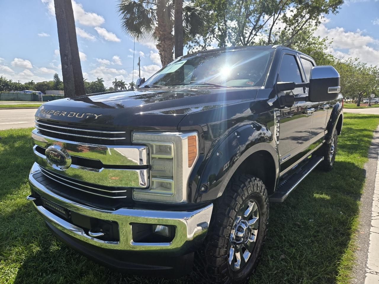 Ford F-350 SD King Ranch Crew Cab 4WD 2017