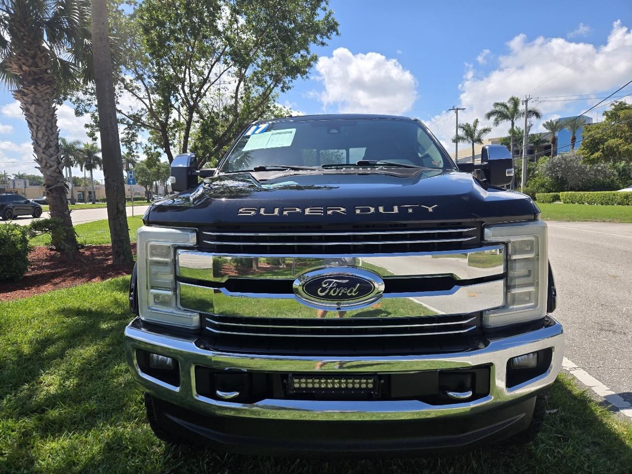 Ford F-350 SD King Ranch Crew Cab 4WD 2017