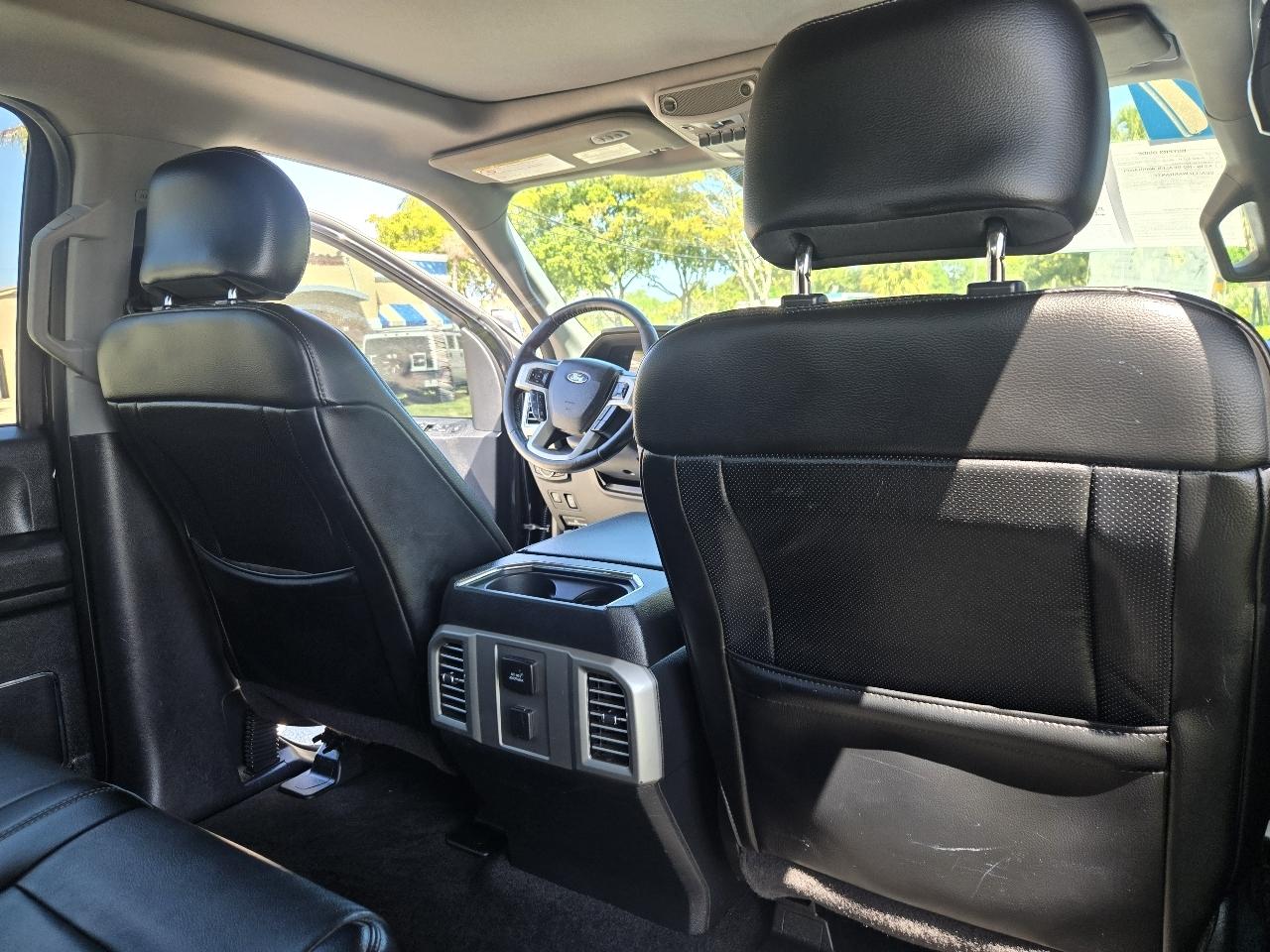 Ford F-350 SD King Ranch Crew Cab 4WD 2017