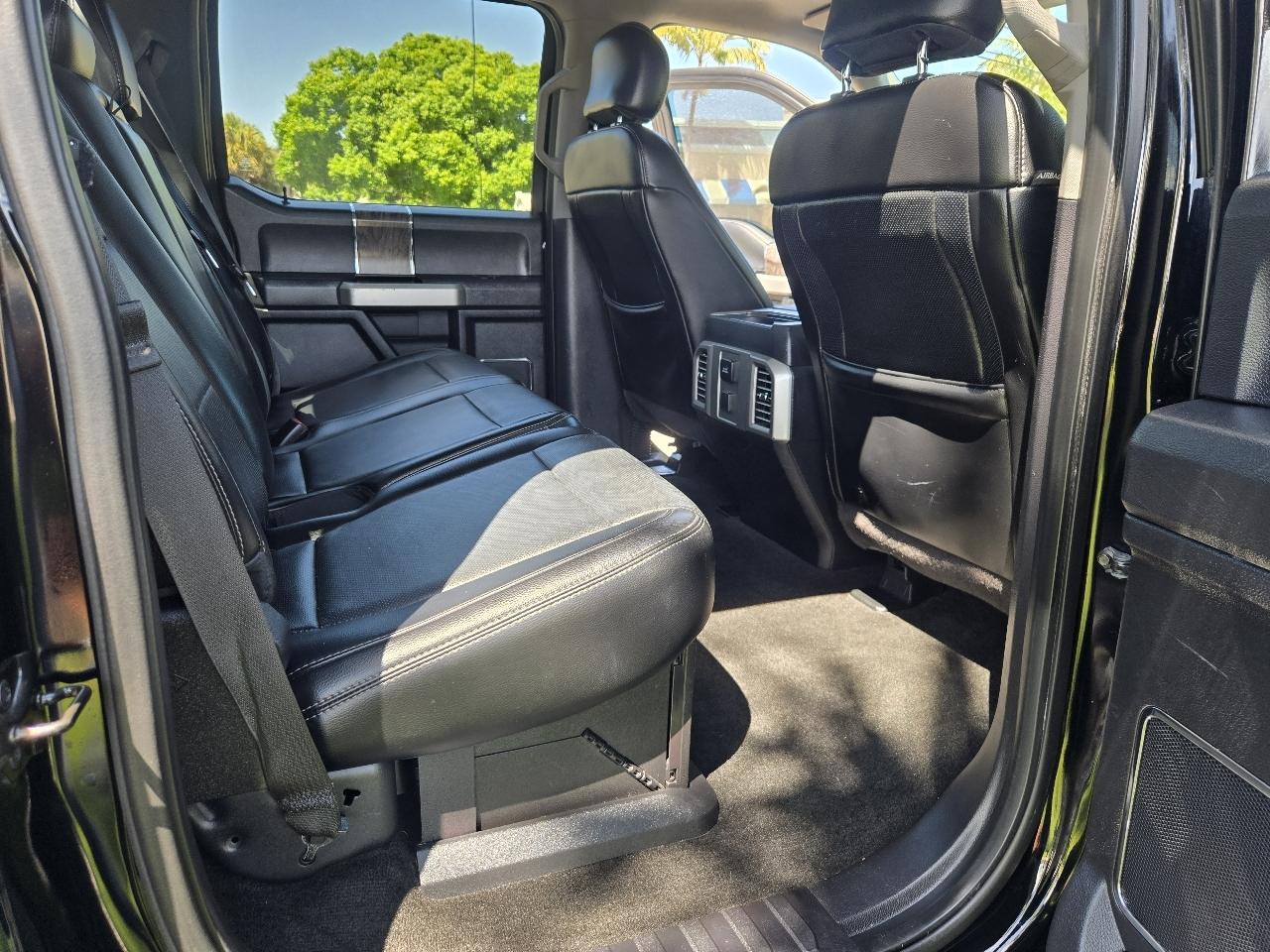 Ford F-350 SD King Ranch Crew Cab 4WD 2017