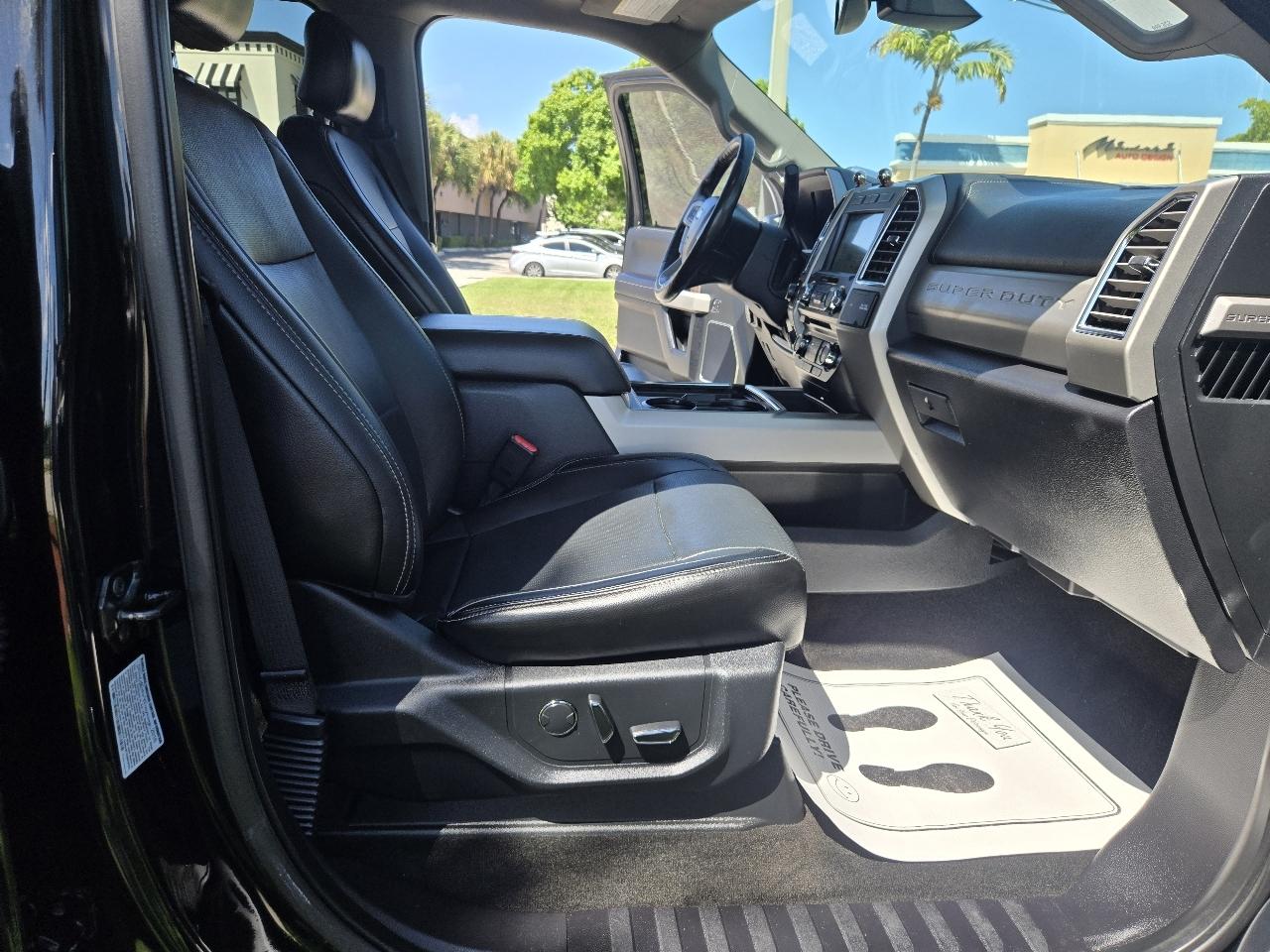 Ford F-350 SD King Ranch Crew Cab 4WD 2017