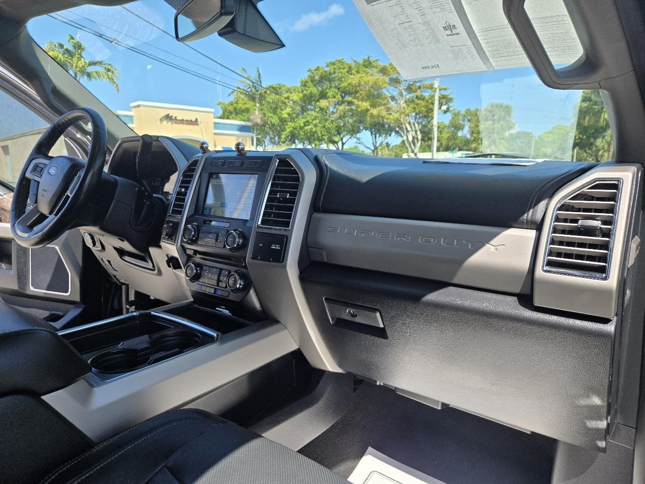 Ford F-350 SD King Ranch Crew Cab 4WD 2017