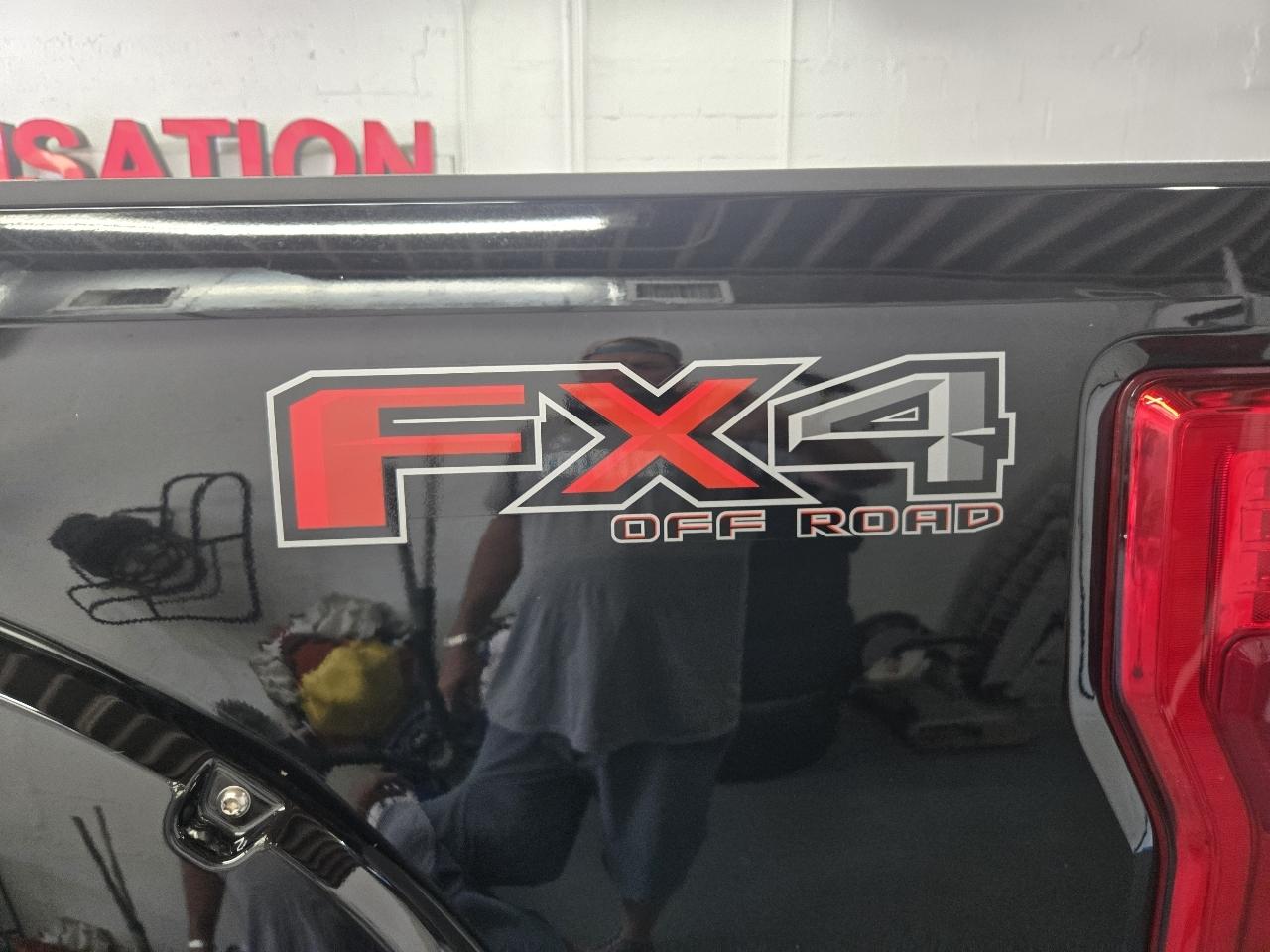 Ford F-350 SD King Ranch Crew Cab 4WD 2017