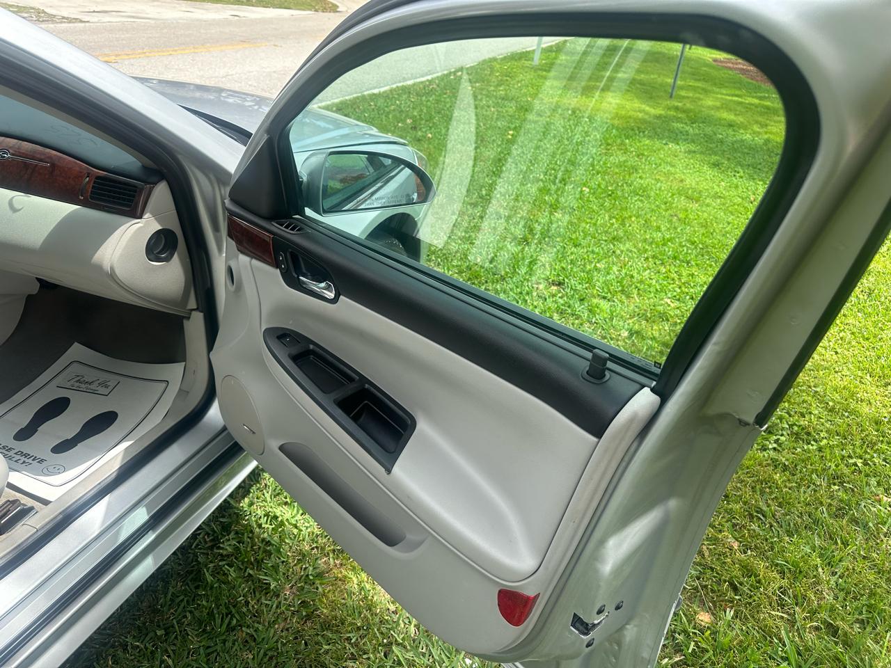 Chevrolet Impala LT 2009