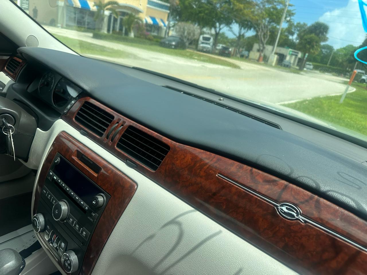 Chevrolet Impala LT 2009