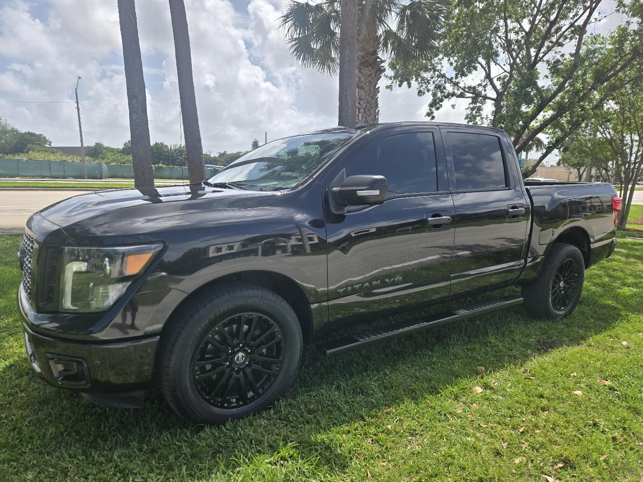 2019 Nissan Titan S Crew Cab 2WD