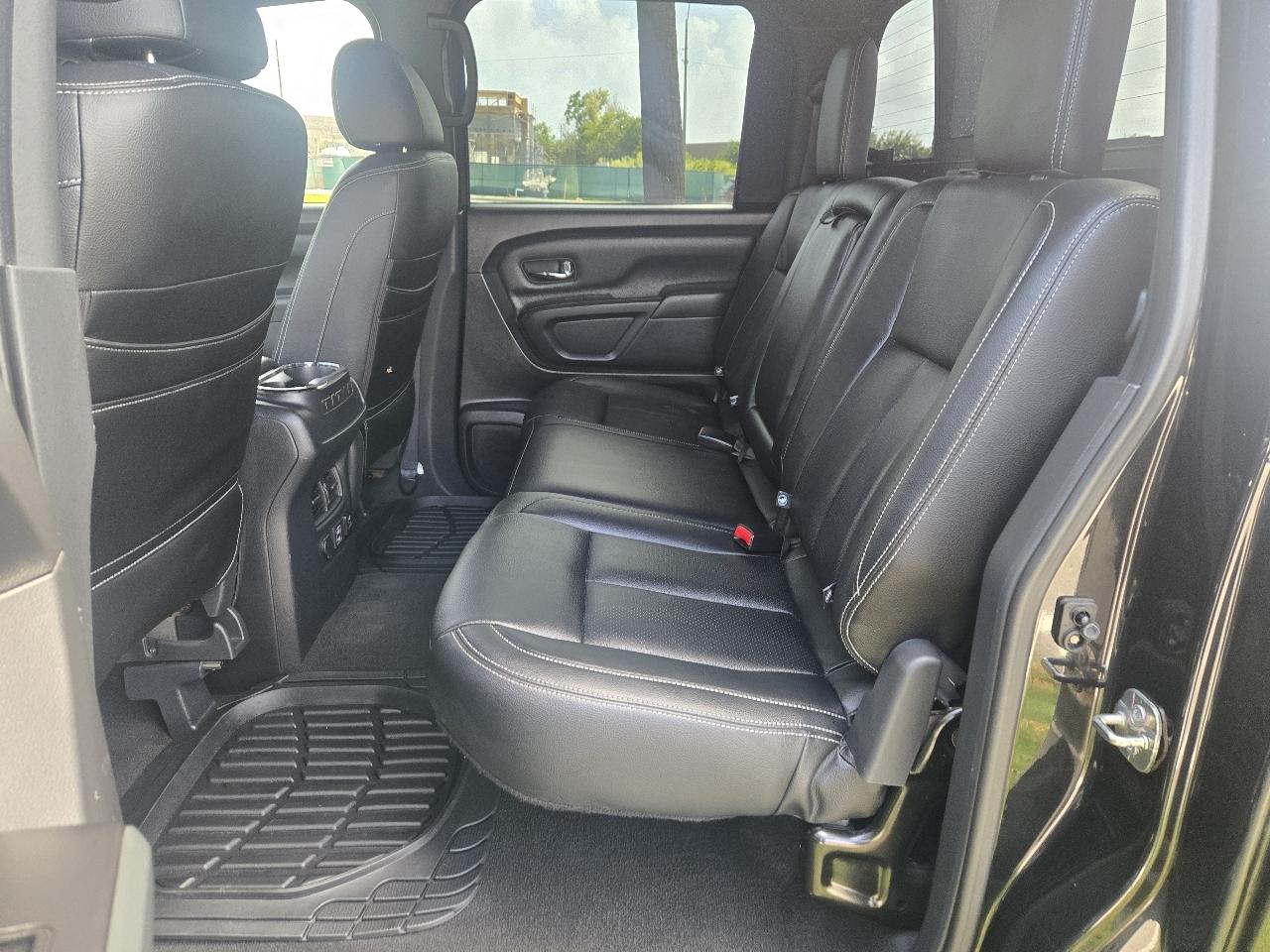 Nissan Titan S Crew Cab 2WD 2019