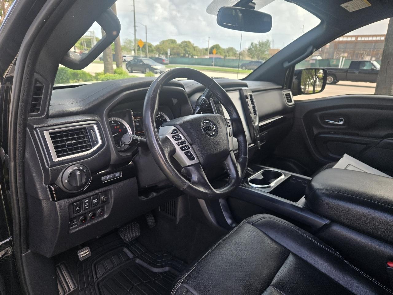 Nissan Titan S Crew Cab 2WD 2019