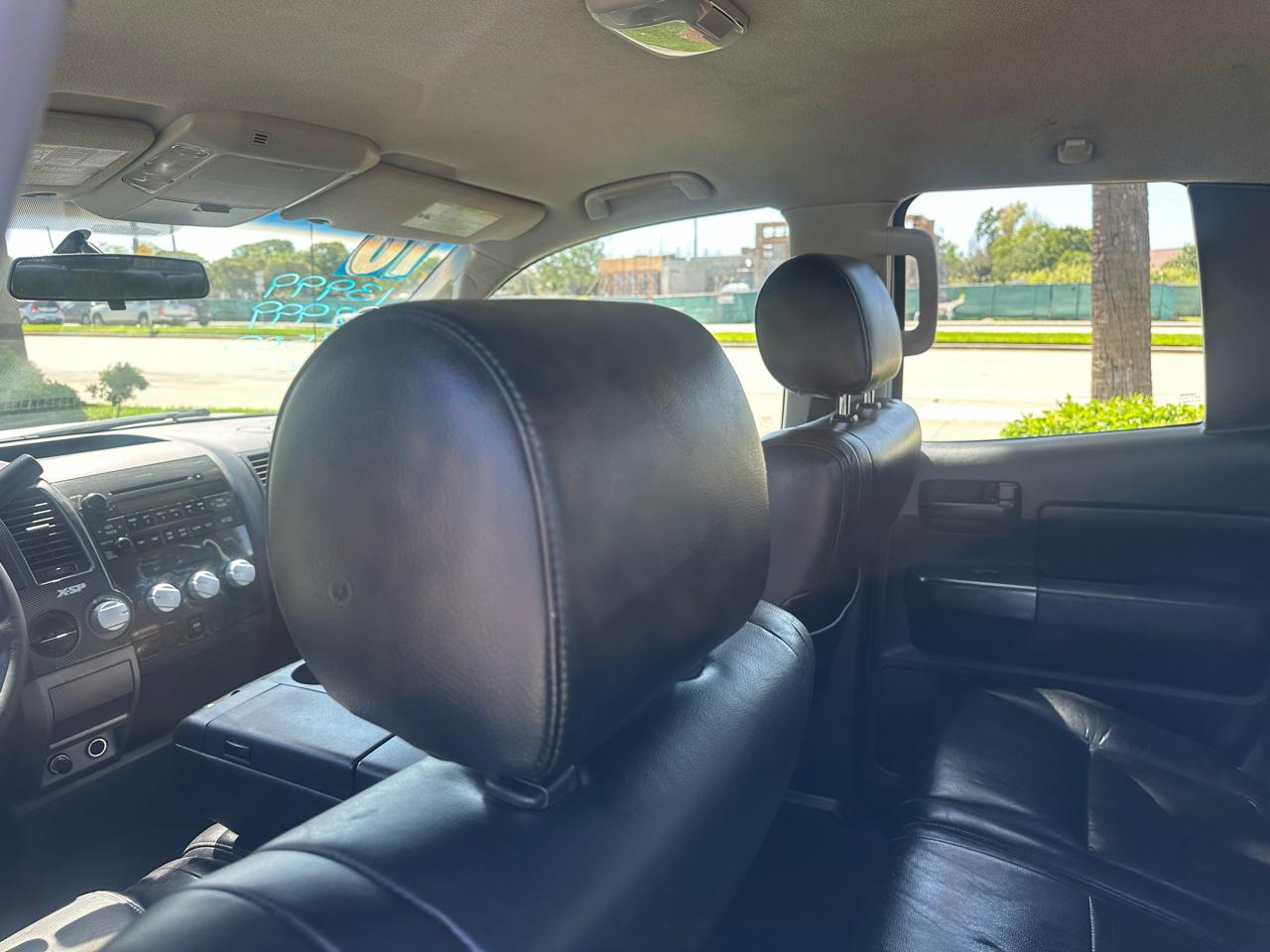 Toyota Tundra 2WD CrewMax 145.7" 5.7L SR5 (Natl) 2010