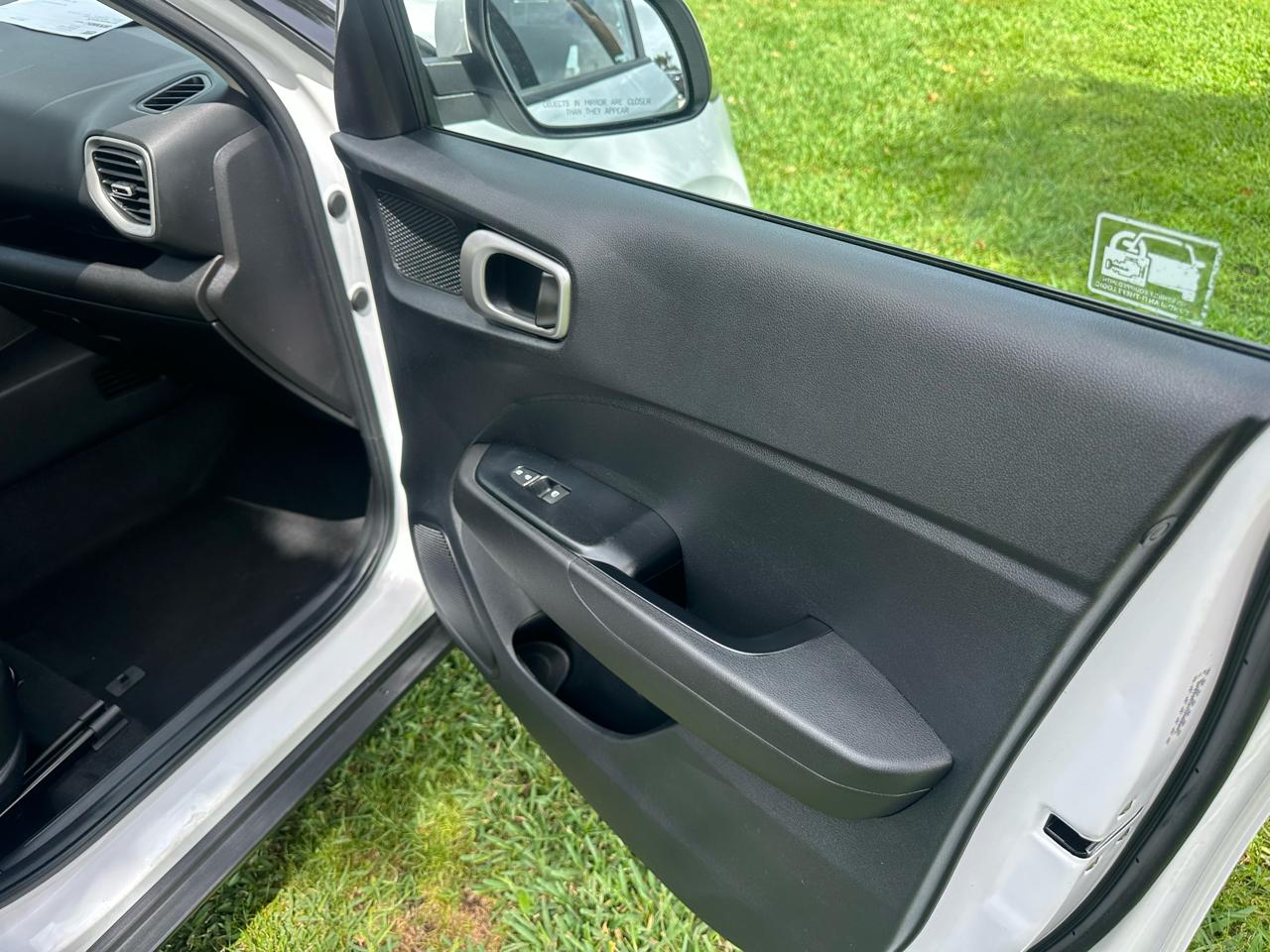 Hyundai Venue SE 2021