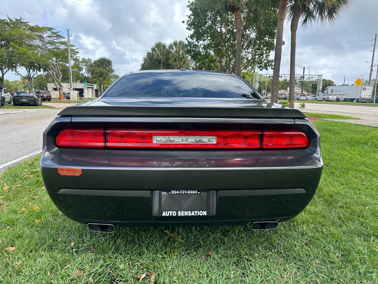 Dodge Challenger SXT 2014