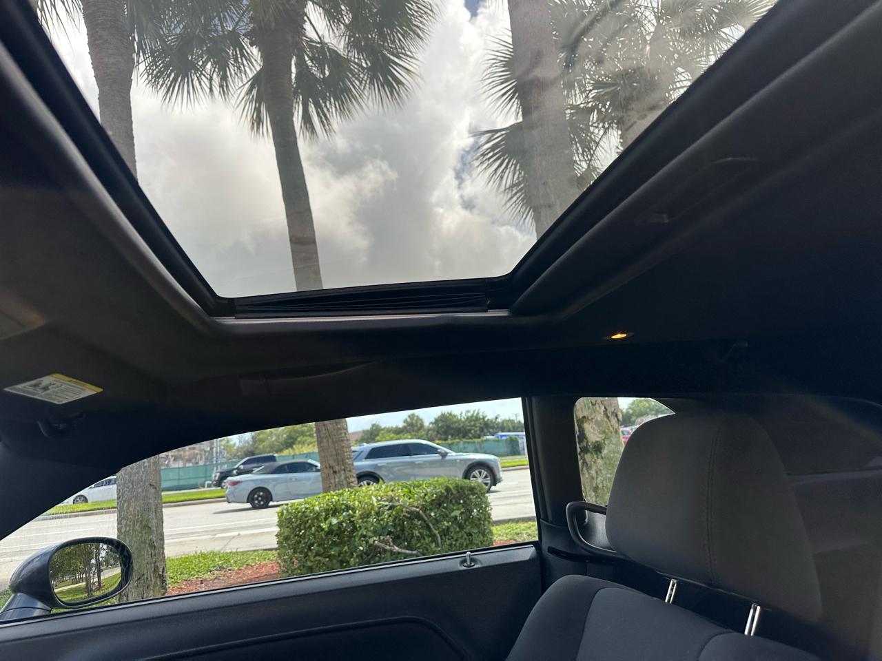 Dodge Challenger SXT 2014