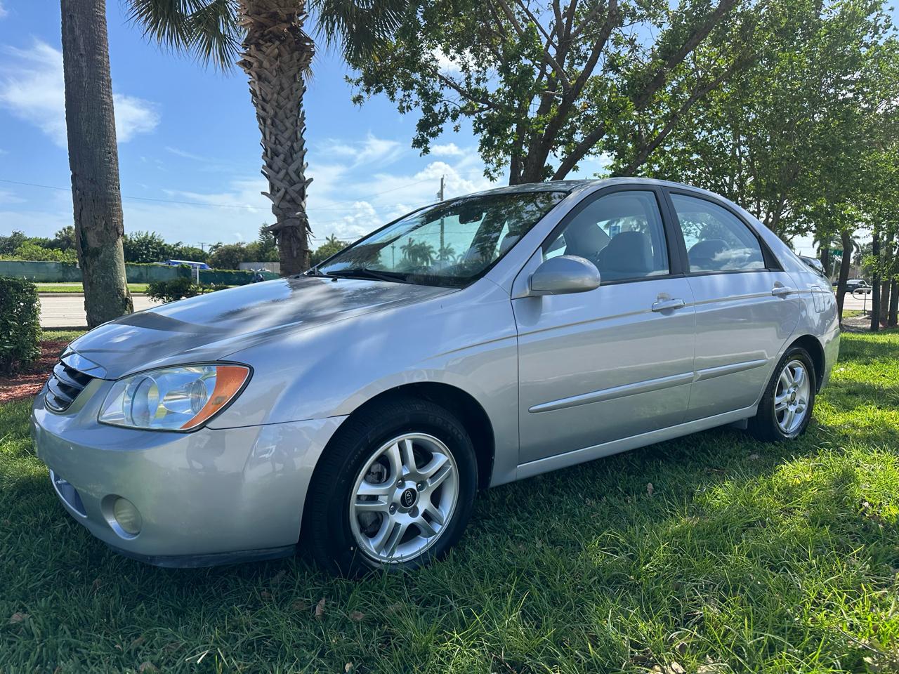 Kia Spectra LX 2005