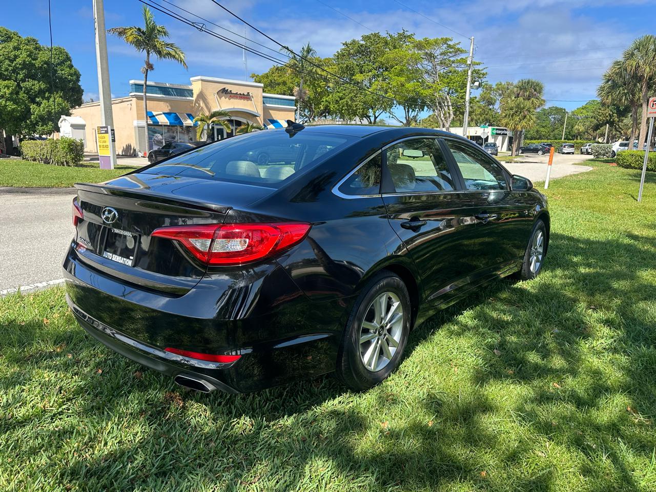 Hyundai Sonata SE 2016