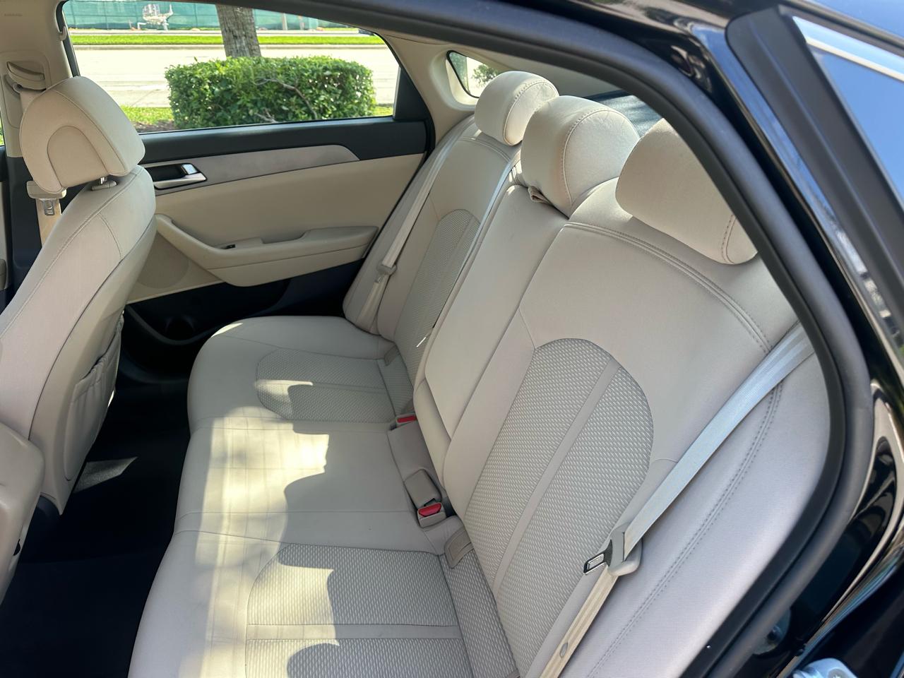 Hyundai Sonata SE 2016