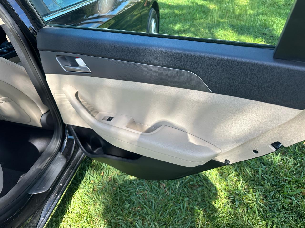 Hyundai Sonata SE 2016