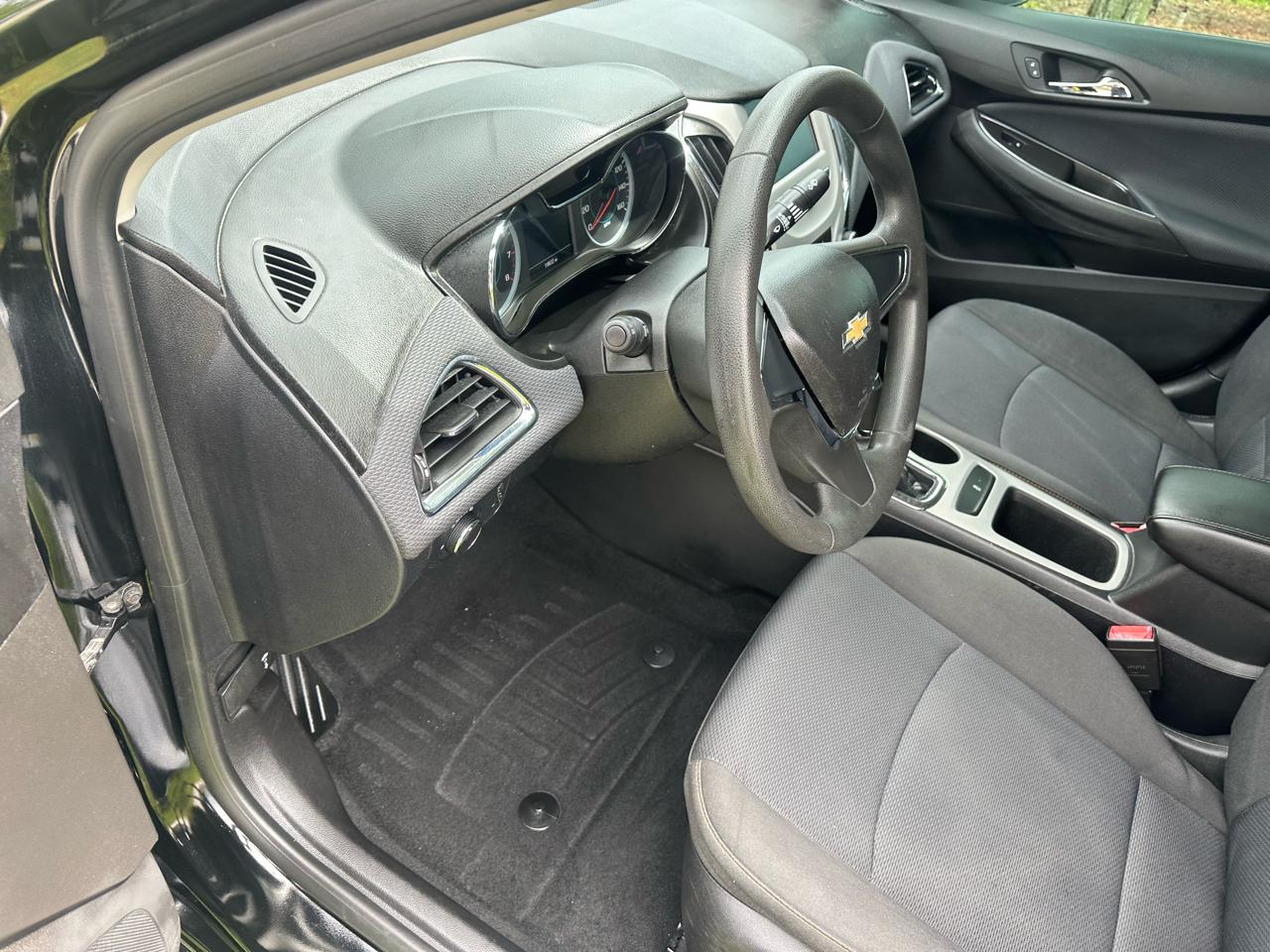 Chevrolet Cruze LS Auto 2018