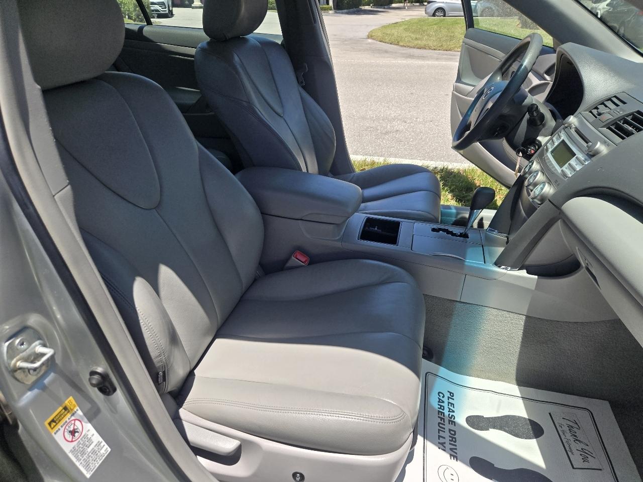 Toyota Camry 2014.5 4dr Sdn I4 Auto LE (Natl) 2009