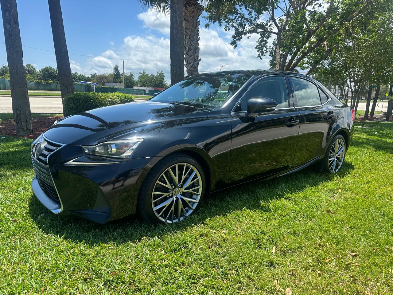 2017 Lexus IS 200t