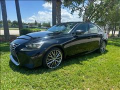 2017 Lexus IS 
