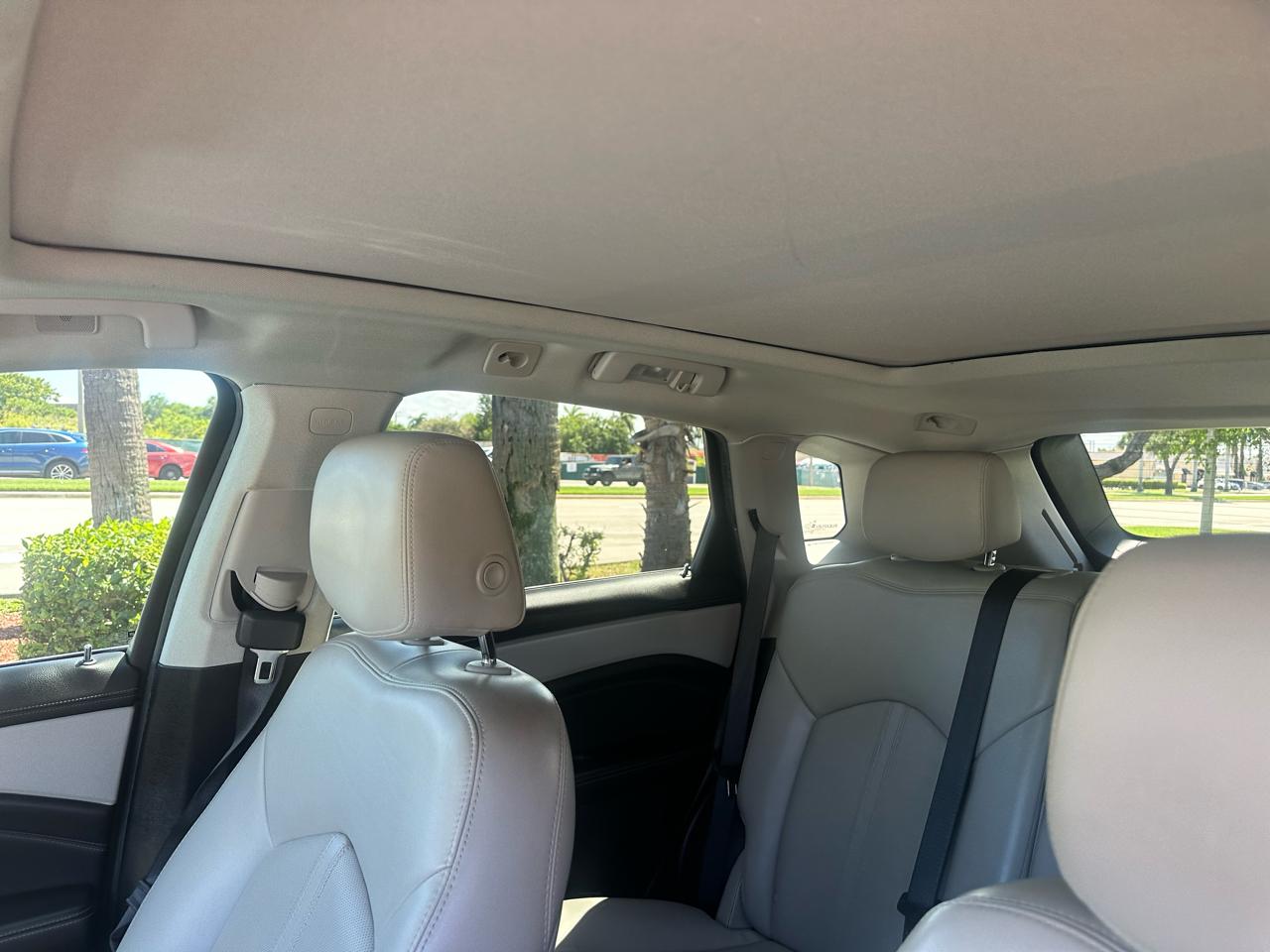 Cadillac SRX Luxury Collection 2013