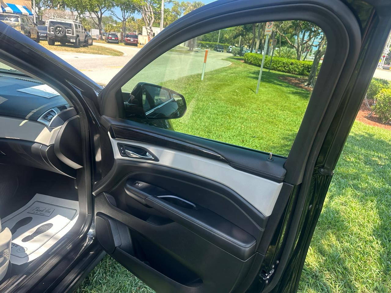 Cadillac SRX Luxury Collection 2013