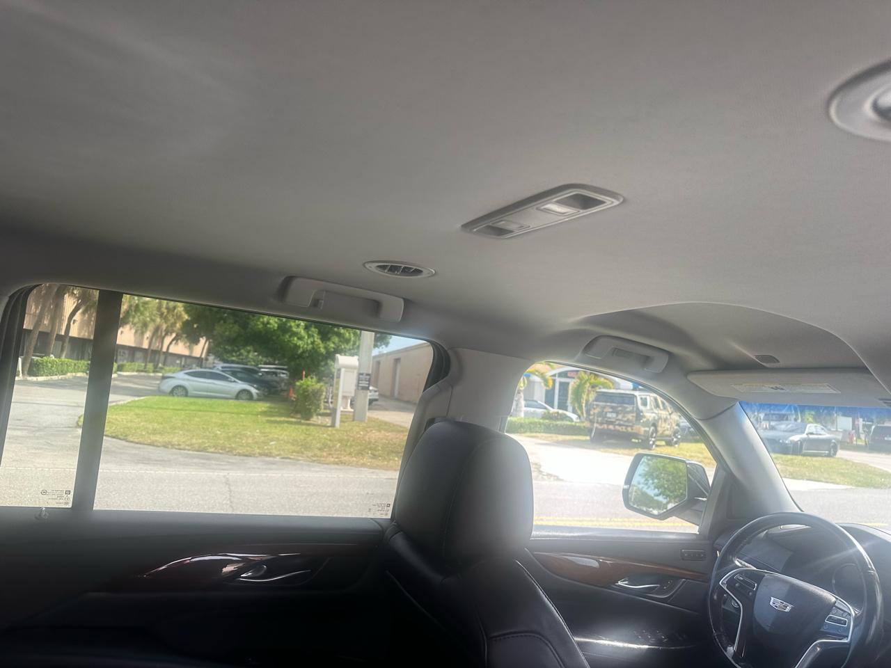 Cadillac Escalade ESV 2WD Standard 2018