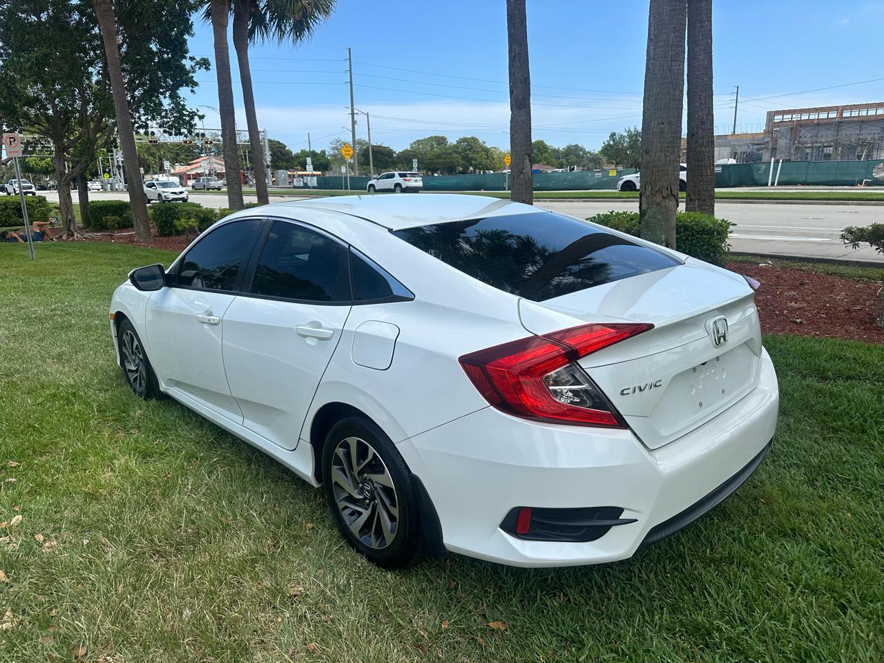 Honda Civic EX Sedan CVT 2016