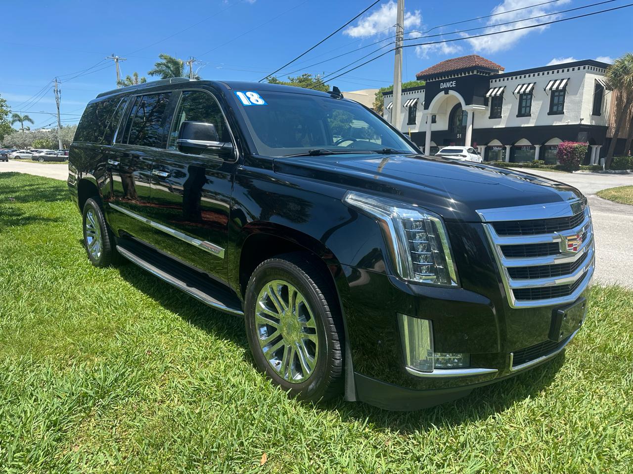 Cadillac Escalade ESV 2WD Standard 2018