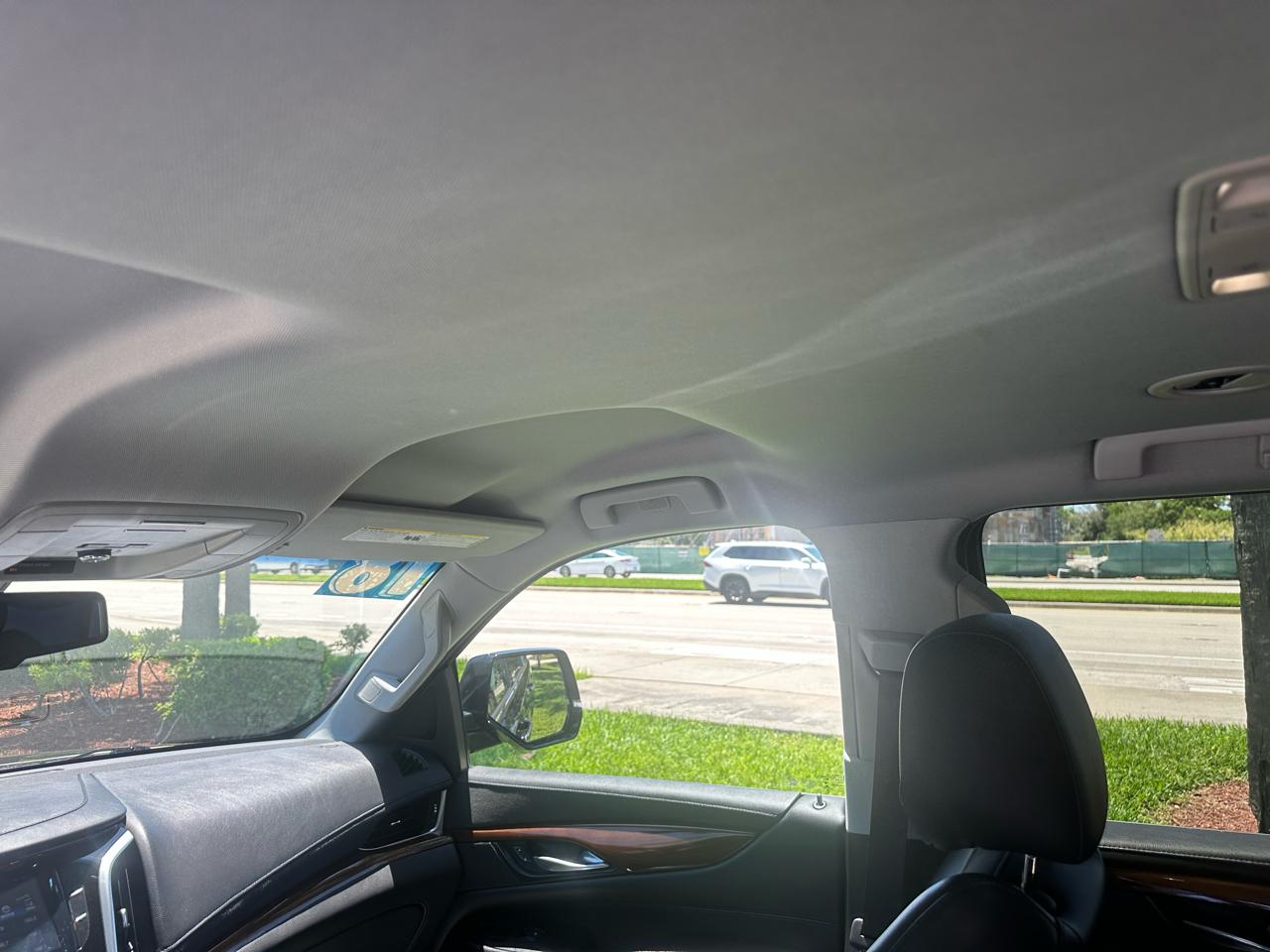 Cadillac Escalade ESV 2WD Standard 2018