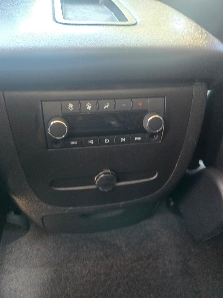 Chevrolet Tahoe LS 2WD 2013