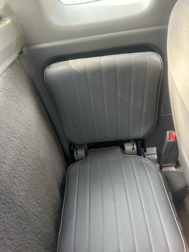 Nissan Frontier LE Crew Cab 2WD 2000