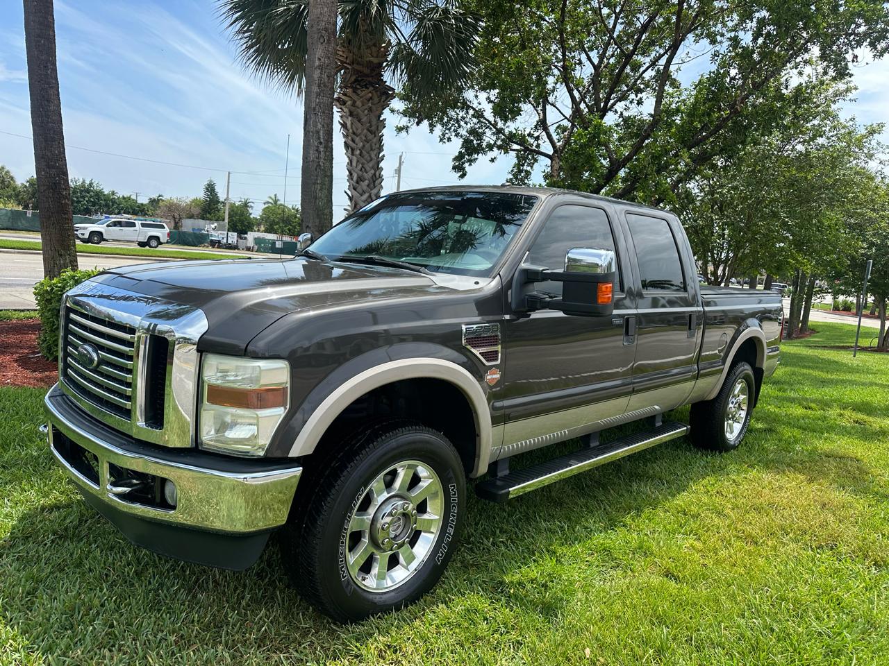 Ford F-250 SD XLT Crew Cab Long Bed 4WD 2009
