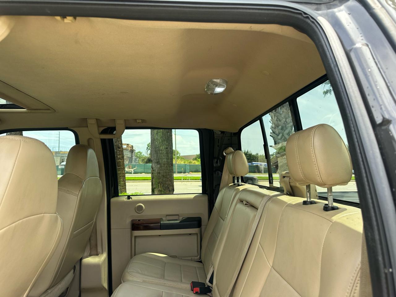 Ford F-250 SD XLT Crew Cab Long Bed 4WD 2009