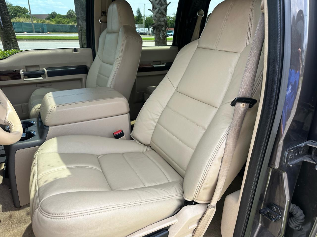 Ford F-250 SD XLT Crew Cab Long Bed 4WD 2009