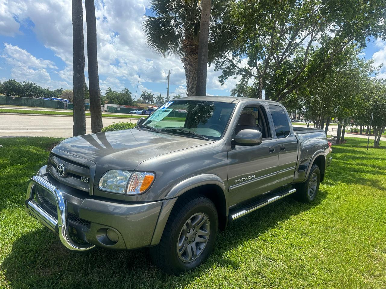 Toyota Tundra Limited Access Cab 2WD 2004